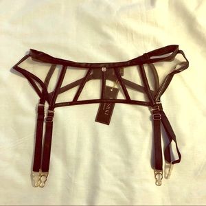 Black garter belt ONLY!!!